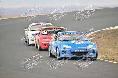 media/Jan-26-2025-CalClub SCCA (Sun) [[cfcea7df88]]/Group 1/Race/